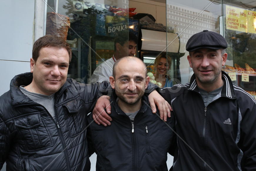 Два армянина и один россиянин