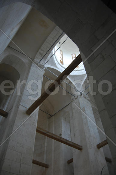 Дмитриевский собор. Придел.