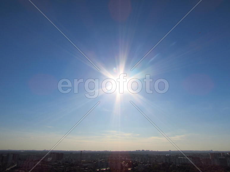 Солнце над городом