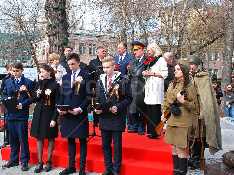 Открытие памятника ополченцам Замоскворечья - 23 апреля 2015 года