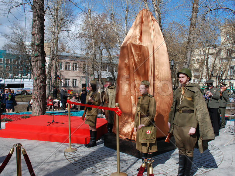 Открытие памятника ополченцам замоскворечья 23 апреля 2015 года - Почетный караул