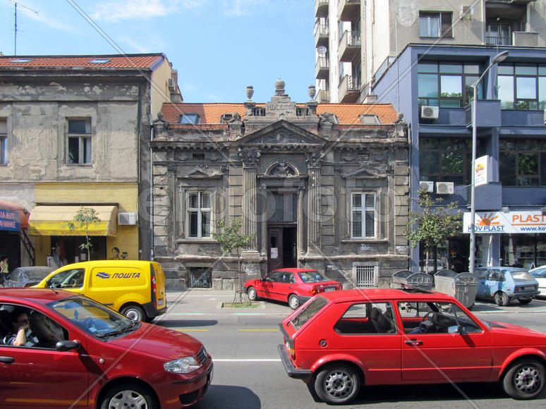 Уплотнительная застройка в Белграде