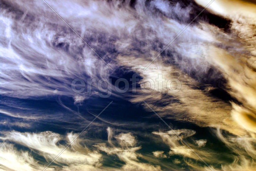Спектакль перистых облаков