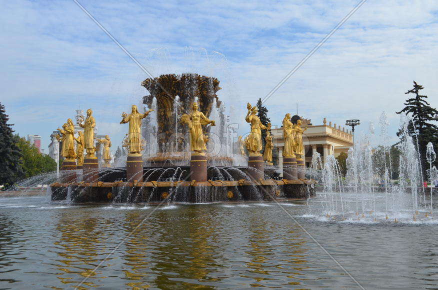 Москва. ВДНХ: фонтан "Дружба народов"