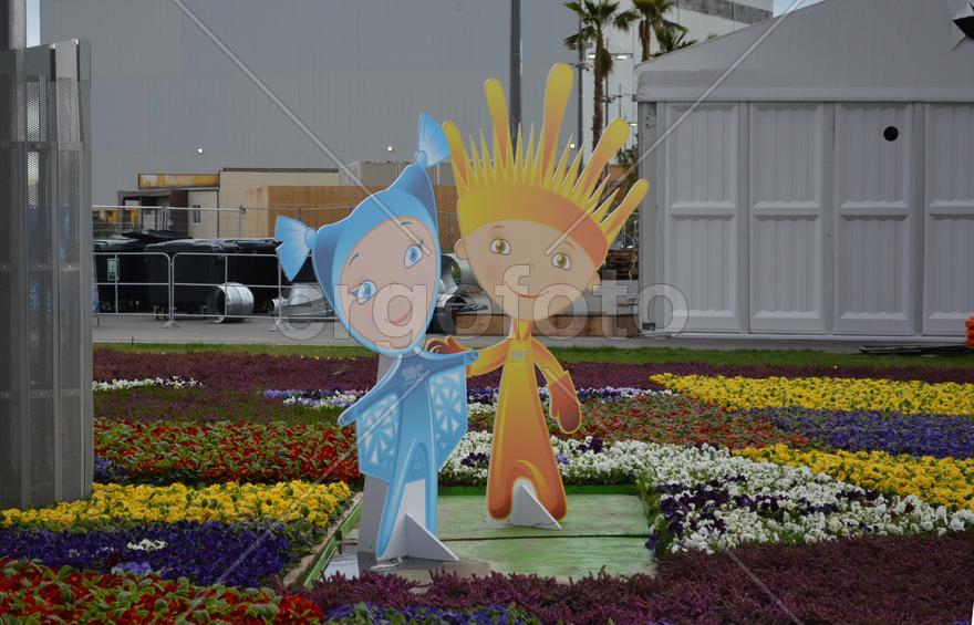 Лучик и Снежинка - талисманы Паралимпийских игр в Сочи