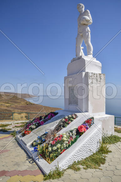 Russia, Veselovka - September 6, 2016: Monument to fallen soldiers in World War II.