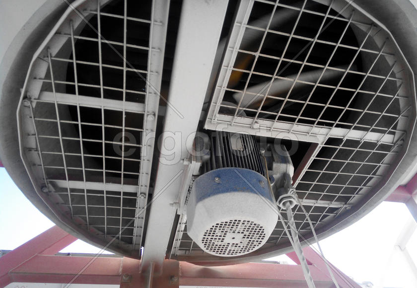 Gasoline air coolers. Oil refinery. Equipment for primary oil refining