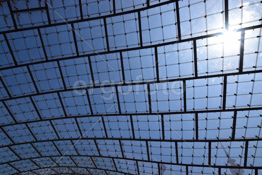 Мюнхен, Германия - Олимпийский стадион, прозрачная крыша 