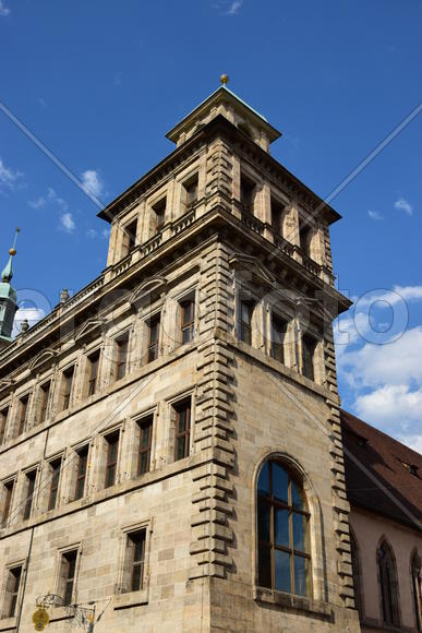 Германия - город Нюрнберг. Фасад здания 
