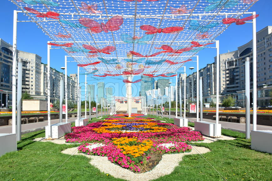 Астана - уличная скульптура. Достопримечательности Казахстана. 