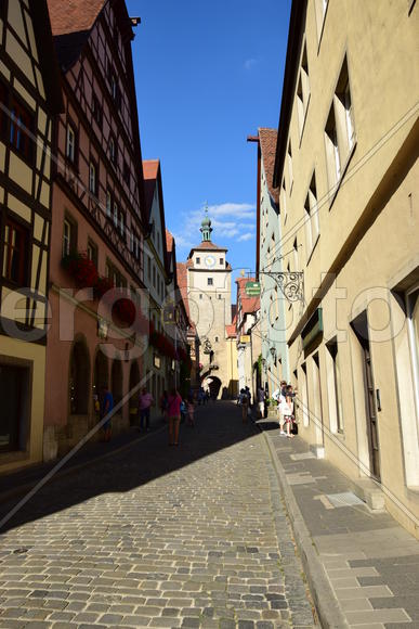 Исторический город Ротенбург в Баварии. Башня с часами 