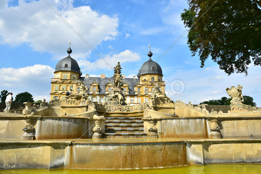 Дворец ЗЕЕХОФ под Бамбергом, Германия.