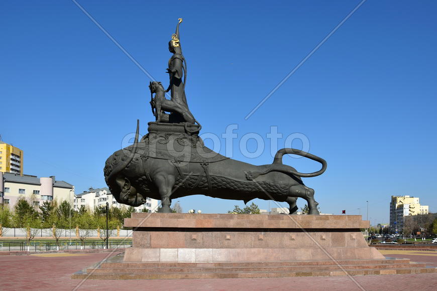 Астана. Уличные скульптуры