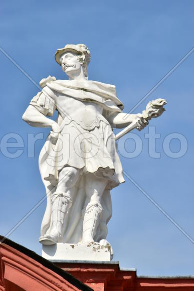 Дворец ЗЕЕХОФ под Бамбергом, Германия. Скульптура мужчины 