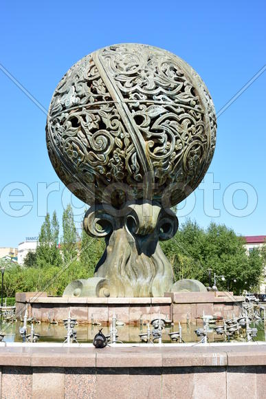 Астана - уличная скульптура