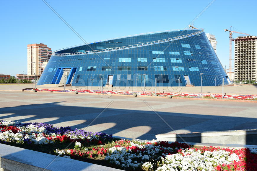 Астана - Площадь независимости. Казахстан 