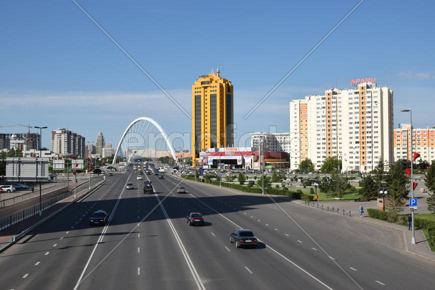 Астана - городская архитектура. Современные многоэтажные здания. Казахстан 