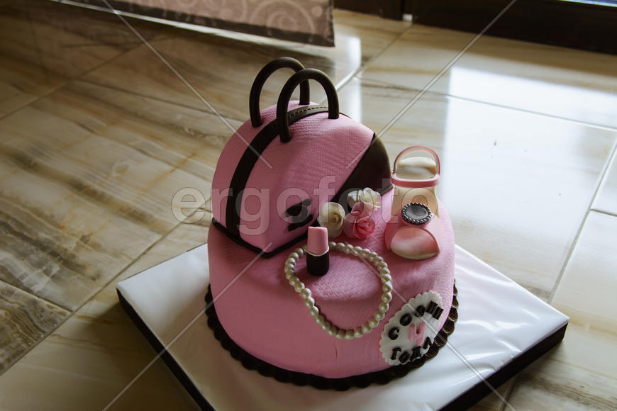 Exclusive cake at a birthday party for a child. Original decoration.