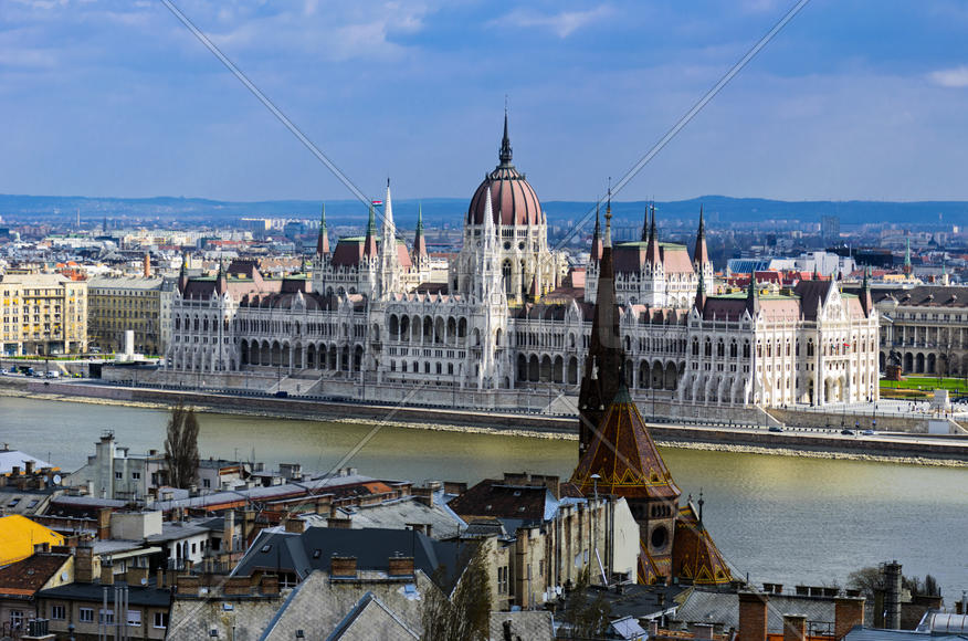 Urban landscape, the diversity of the city's architecture, urban nature or location