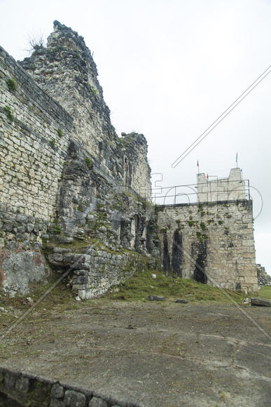 Ruins of ancient fortress remind people of last eras