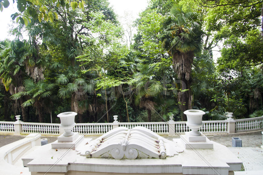 The South green park with ladders, columns and arches