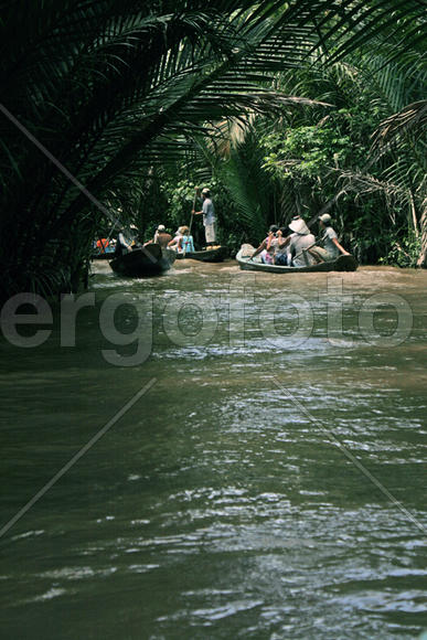 Вьетнам. Река.