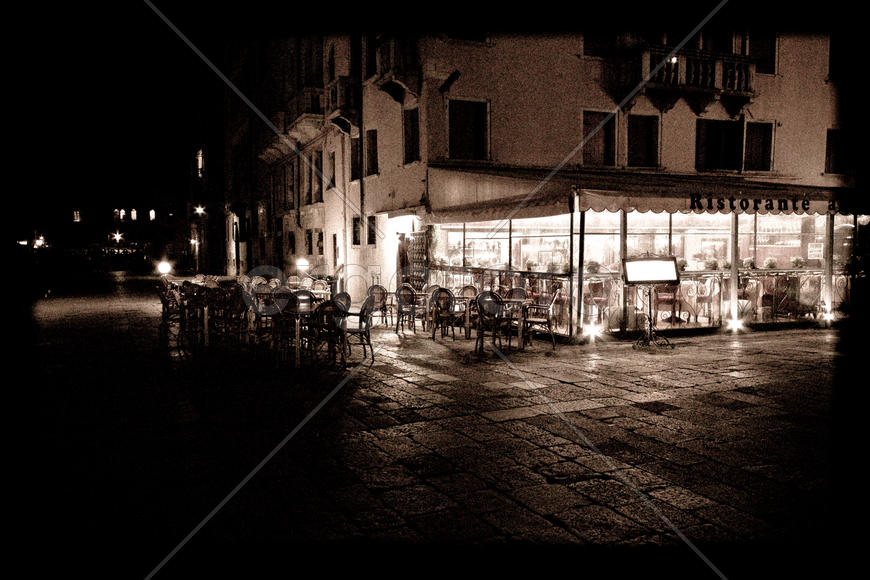 Венецианское кафе, ночь