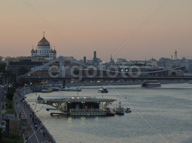 Городской пейзаж. Вечерняя Москва