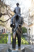 Памятник Францу Кафке в Праге