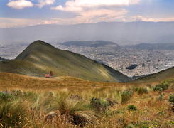 Вид на столицу Эквадора Кито
