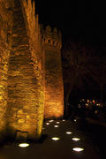 Баку, крепость старого города вечером