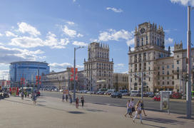 Беларусь, Минск: Привокзальная площадь и Бобруйская улица
