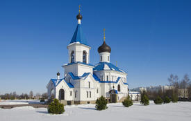 Беларусь, Минск: зимний пейзаж. Свято-Никольская церковь