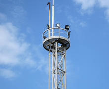 Lighting mast. Equipment for primary oil refining