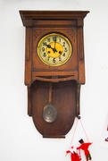 Античные старинные часы. Часы начала двадцатого века.