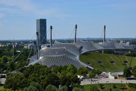 Германия, Мюнхен. Панорамный вид олимпийский стадион 