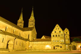 Германия - город Бамберг. Ночной город 