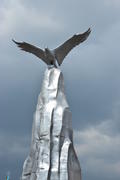 Серебряный орел на праздновании для города в Астане. Казахстан 