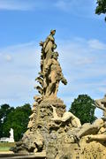 Дворец ЗЕЕХОФ под Бамбергом, Германия. Скульптуры людей 