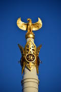 Астана - Площадь независимости, золотой орел 
