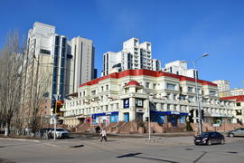 Астана, Яркие здания мегаполиса 