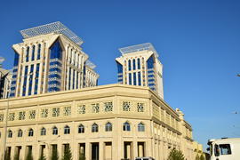 Астана - многоэтажные жилые дома. Архитектура Казахстана 