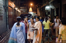 Schoolgirl outside Mumbai in the evening