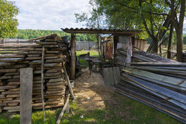 Самодельный станок для распиливания древесины и других материалов