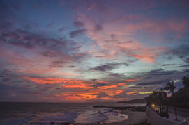 Закат солнца на Южнокитайском море