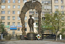 Памятник Маргелову В. Ф. г. Рязань