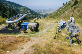 Канатные станции в горах