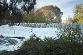 Водопад на реке Лествянка в городе Рязани