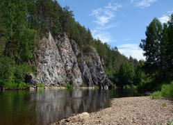 Камень Сибирский на реке Чусовая.