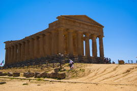 Agrigento. Долина храмов.